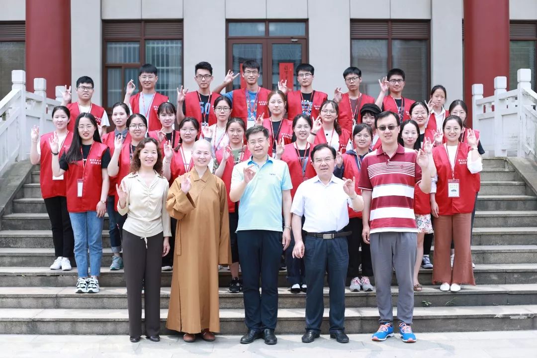 扬州讲坛:丁万明评说《资治通鉴》