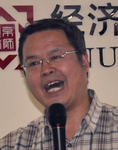 章哲