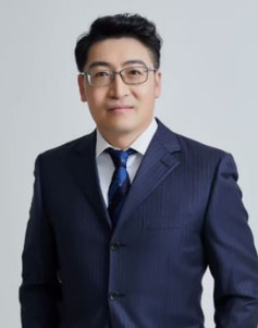 闫波